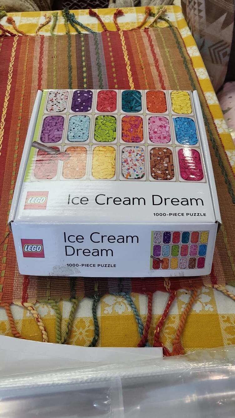 LEGO Ice Cream Dream 1000-Piece Jigsaw Puzzle